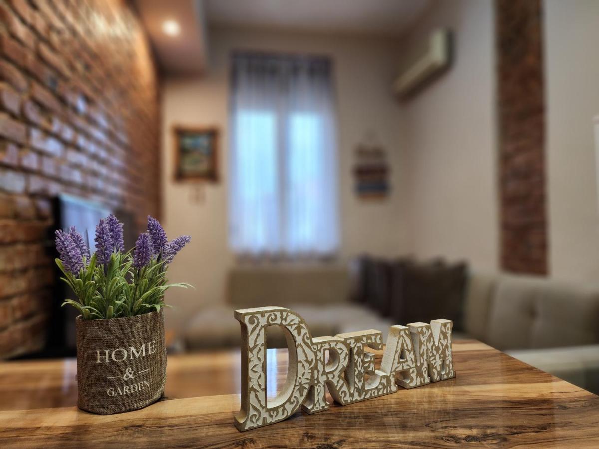 Be My Guest Daire Tiran Dış mekan fotoğraf